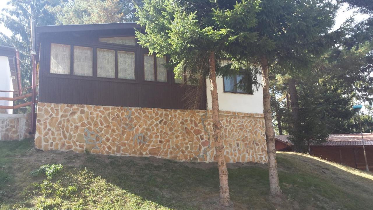 Ваканционно Селище Ива Sarnitsa Eksteriør billede